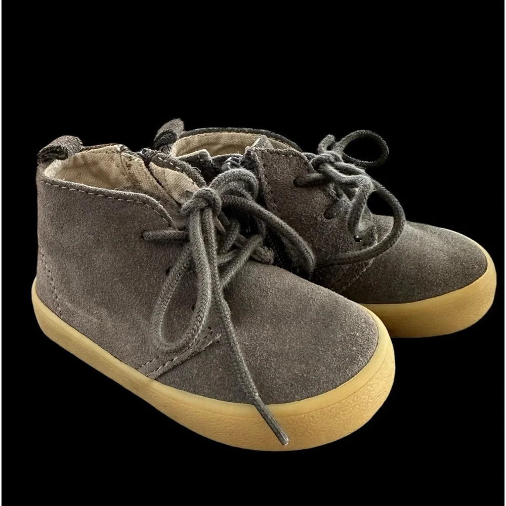 Baby Gap Toddler‎ Boys size 5 Gray Suede Chukka Boots Zip Up School Church Grey